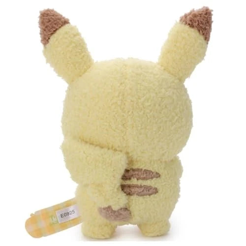 Pokémon PokéPeace Plush Toy Pikachu Apple